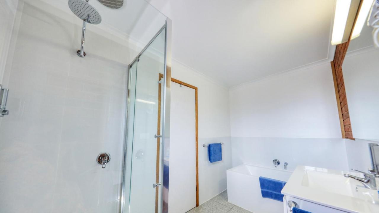 Tooleybuc Club Motor Inn Екстер'єр фото